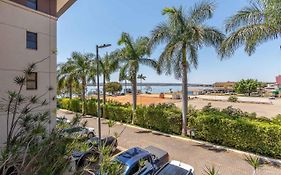 Flat no Life com espetacular vista do lago